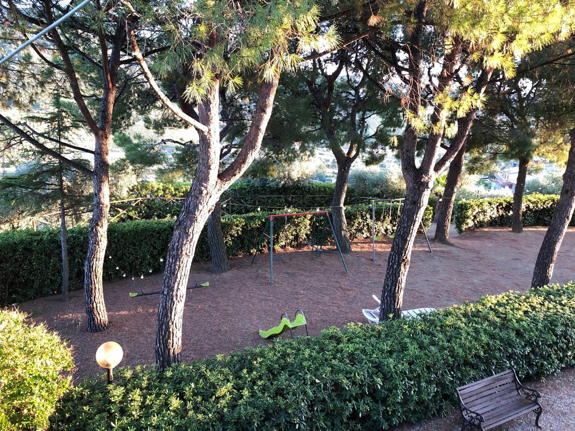 리파트란소네 Casa Vacanze Cristina - Holiday House 아파트 외부 사진